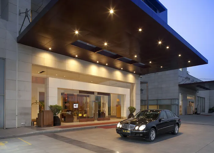 Crowne Plaza New Delhi Okhla By Ihg Hotel
